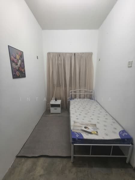 Flat for Rent at Rumah Pangsa Nilam Sari - Intan Sophia - PropertyGuru.com.my