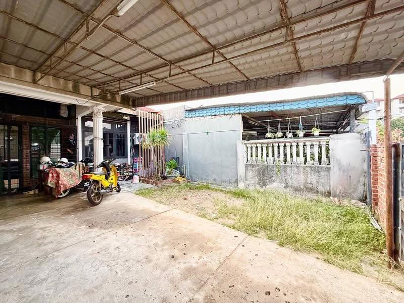 Rumah Teres 1-Tingkat untuk Dijual di Bandar Baru Bangi (Selangor) - Abdul Qadir - Exterior - PropertyGuru.com.my