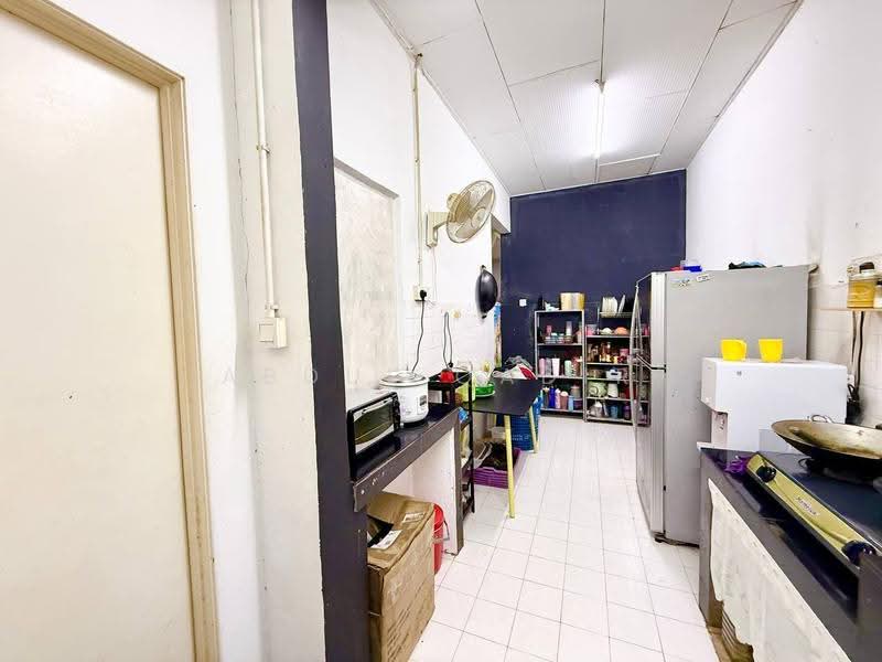 Rumah Teres 1-Tingkat untuk Dijual di Bandar Baru Bangi (Selangor) - Abdul Qadir - Kitchen - PropertyGuru.com.my