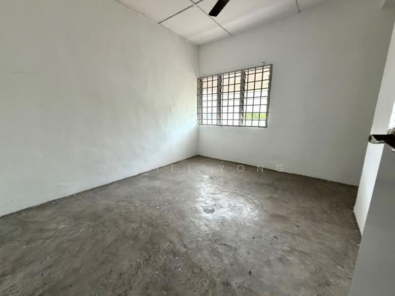 2-storey Terraced House for Sale in Taman Puteri Wangsa (Ulu Tiram) - Daniel Yong - Interior - PropertyGuru.com.my