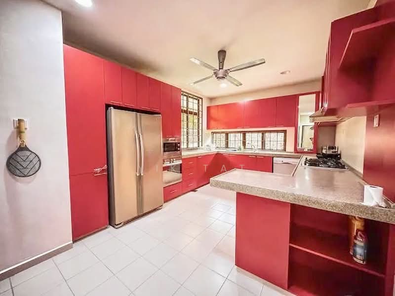 Bungalow for Sale in Bukit Kesenangan (Johor Bahru) - Yik Tat - PropertyGuru.com.my