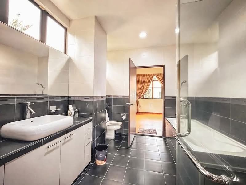 Bungalow for Sale in Bukit Kesenangan (Johor Bahru) - Yik Tat - PropertyGuru.com.my