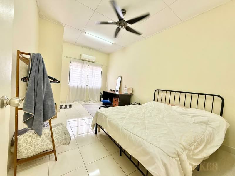 2-storey Terraced House for Sale in Bandar Puteri Klang (Klang) - Daniel Kok - Bedroom - PropertyGuru.com.my