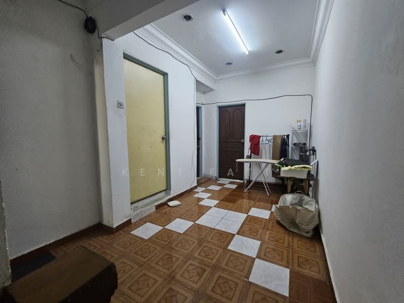 Rumah Teres 2-Tingkat untuk Dijual di Taman Puchong Perdana (Puchong) - Kent Fatt - Interior - PropertyGuru.com.my
