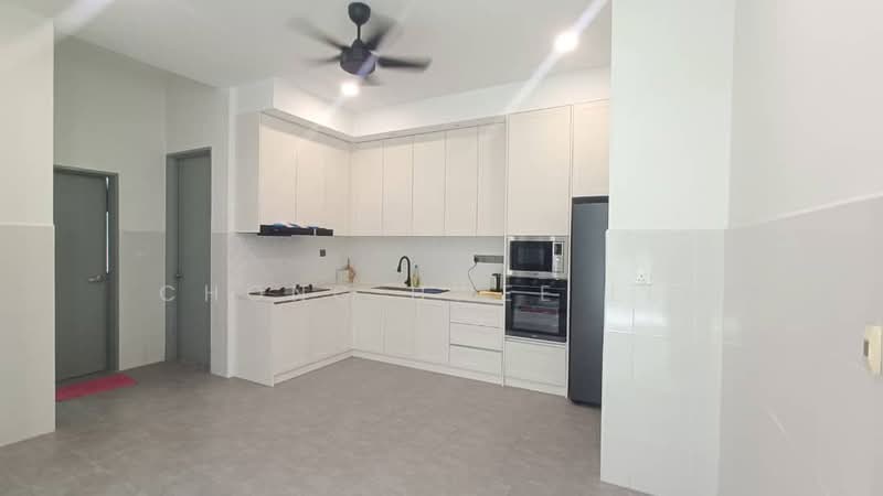 Semi-Detached House for Rent in Serendah (Selangor) - Chong Hwee Lee - Kitchen - PropertyGuru.com.my