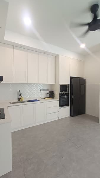 Semi-Detached House for Rent in Serendah (Selangor) - Chong Hwee Lee - Kitchen - PropertyGuru.com.my