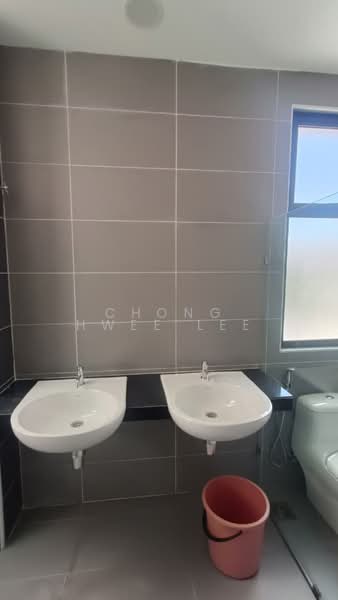 Semi-Detached House for Rent in Serendah (Selangor) - Chong Hwee Lee - Bathroom - PropertyGuru.com.my