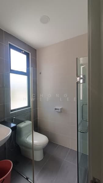 Semi-Detached House for Rent in Serendah (Selangor) - Chong Hwee Lee - Bathroom - PropertyGuru.com.my
