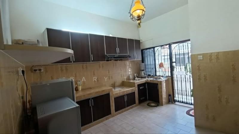 2-storey Terraced House for Sale in Taman Rapat Indah (Ipoh) - Gary Tang - Kitchen - PropertyGuru.com.my