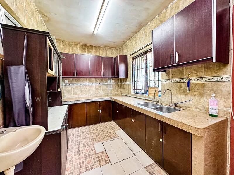2-storey Terraced House for Sale in Taman Seri Mewah (Kajang) - Wan Azlan Ahmad - PropertyGuru.com.my
