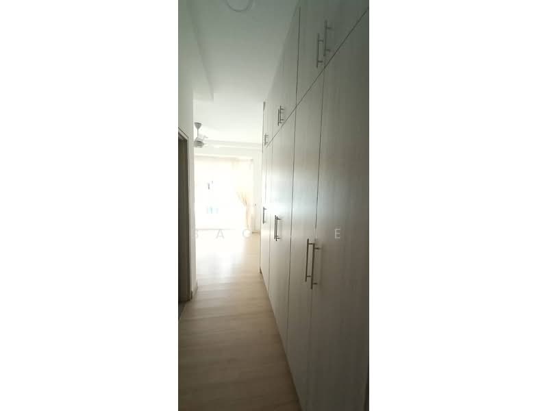 Service Residence for Sale at V Residence 3 @ Sunway Velocity - Bao Jie - Corridor - PropertyGuru.com.my