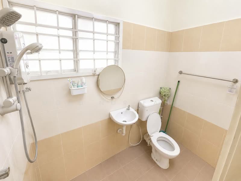 Townhouse for Sale in Taman Melati (Setapak) - Mohd Nor Fahmi - Bathroom - PropertyGuru.com.my