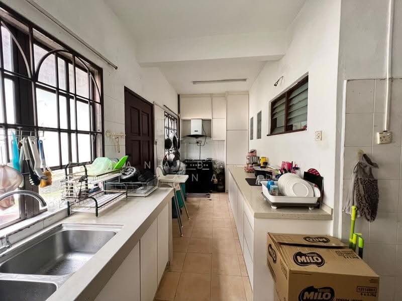 Rumah Teres 2.5-Tingkat untuk Dijual di Ampang Jaya (Ampang) - Zawana BT Zaidi Ana - Kitchen - PropertyGuru.com.my