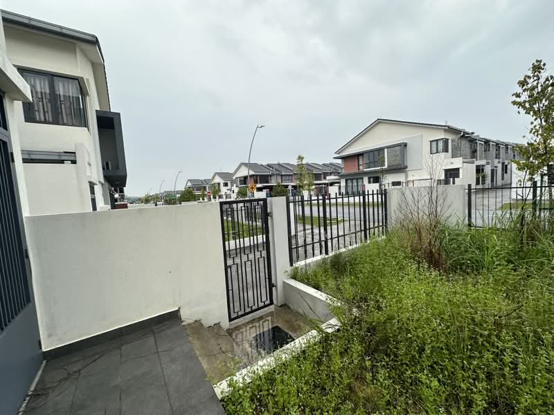 2-storey Terraced House for Sale in Elmina (Shah Alam) - Lee Luke - Exterior - PropertyGuru.com.my