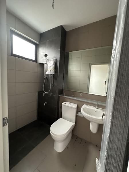 2-storey Terraced House for Sale in Elmina (Shah Alam) - Lee Luke - Bathroom - PropertyGuru.com.my