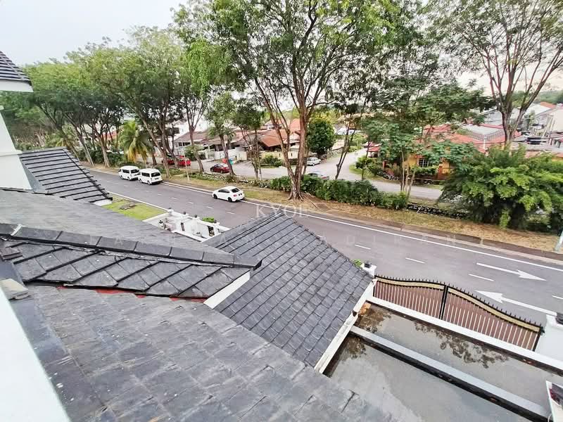 Rumah Banglo untuk Dijual di Seksyen 10 (Shah Alam) - Fakhzan Badiran - Exterior - PropertyGuru.com.my