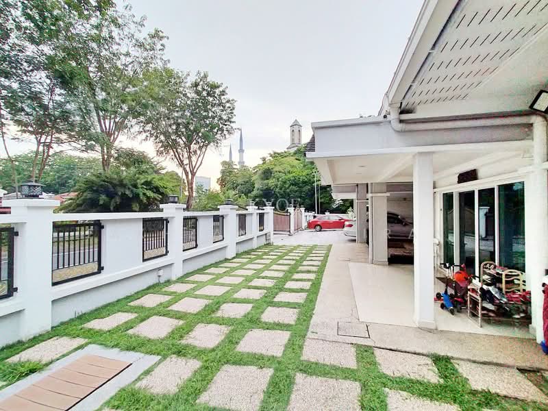 Rumah Banglo untuk Dijual di Seksyen 10 (Shah Alam) - Fakhzan Badiran - Exterior - PropertyGuru.com.my