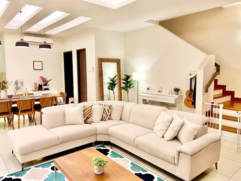 Rumah Teres 2 Tingkat untuk Dijual di Alam Impian (Shah Alam) - Hazlin Miswan - Living Room - PropertyGuru.com.my
