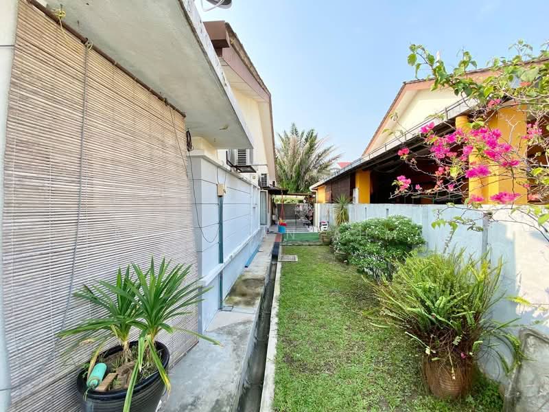 Semi-Detached House for Sale in Seksyen 29 (Shah Alam) - Wan Azlan Ahmad - PropertyGuru.com.my