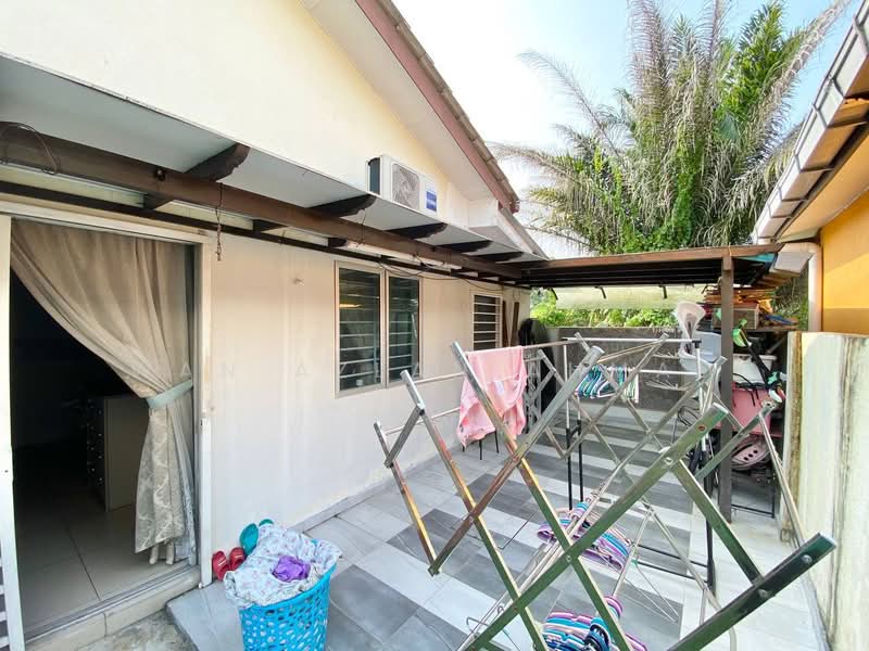Semi-Detached House for Sale in Seksyen 29 (Shah Alam) - Wan Azlan Ahmad - PropertyGuru.com.my