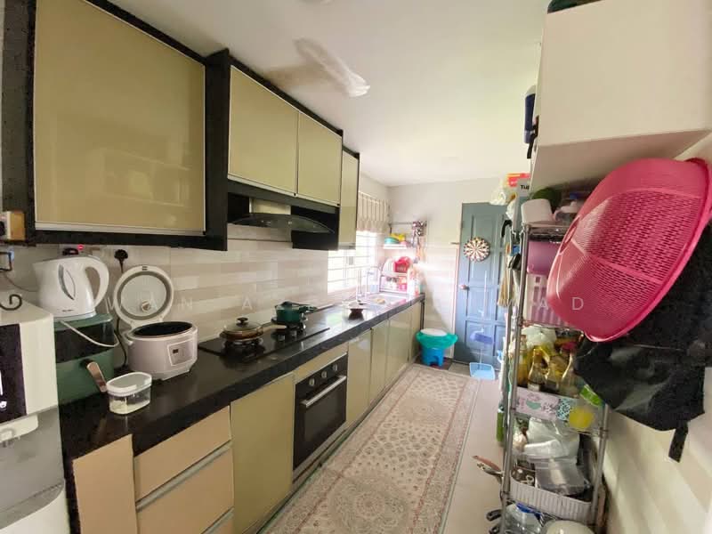 Semi-Detached House for Sale in Seksyen 29 (Shah Alam) - Wan Azlan Ahmad - PropertyGuru.com.my