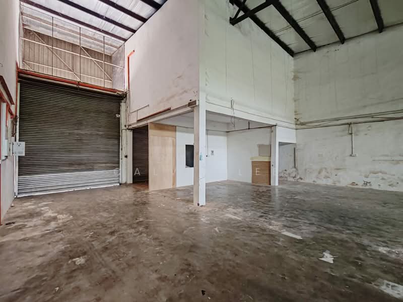 Kilang untuk Disewa di Taman Johor Jaya (Johor Bahru) - Calvin Lee - PropertyGuru.com.my