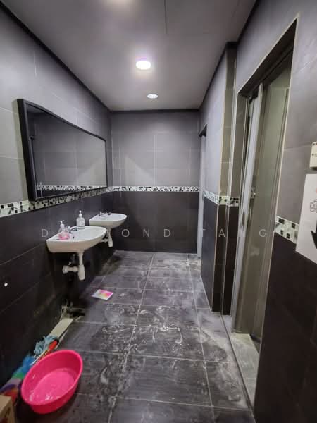 Kedai / Pejabat untuk Disewa di Metro Prima (Kepong) - Desmond Tang - Bathroom - PropertyGuru.com.my