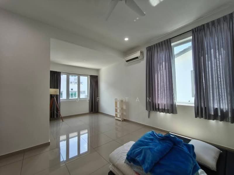 Rumah Berkembar untuk Dijual di Ipoh (Perak) - Jeff Tan - Living Room - PropertyGuru.com.my