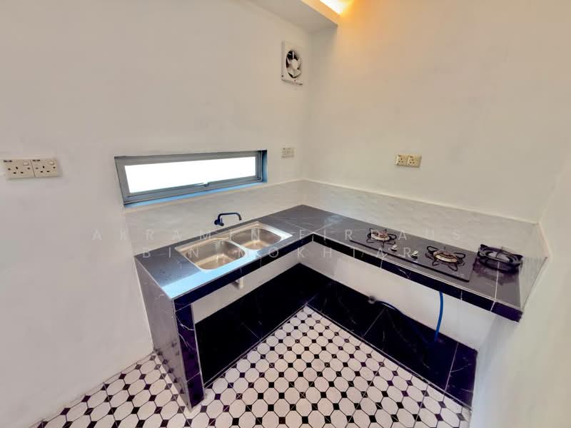 Rumah Teres 2-Tingkat untuk Dijual di Seri Kembangan (Selangor) - Akramin Firdaus Bin Mokhtar - PropertyGuru.com.my