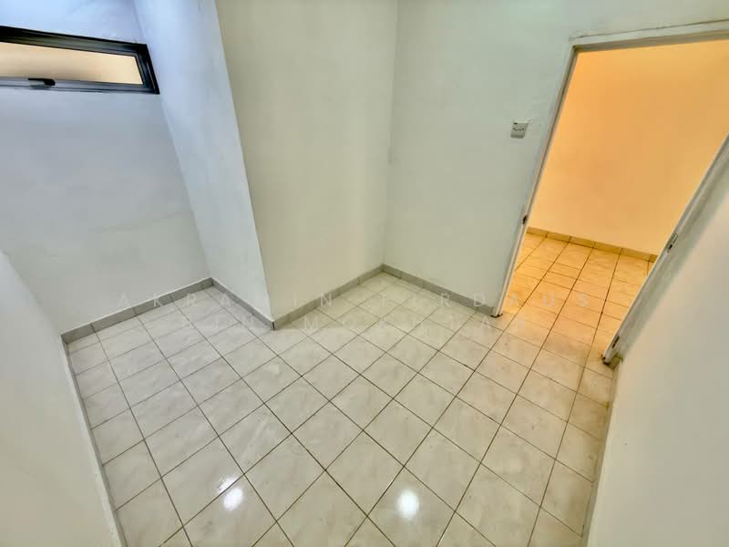 Rumah Teres 2-Tingkat untuk Dijual di Seri Kembangan (Selangor) - Akramin Firdaus Bin Mokhtar - PropertyGuru.com.my