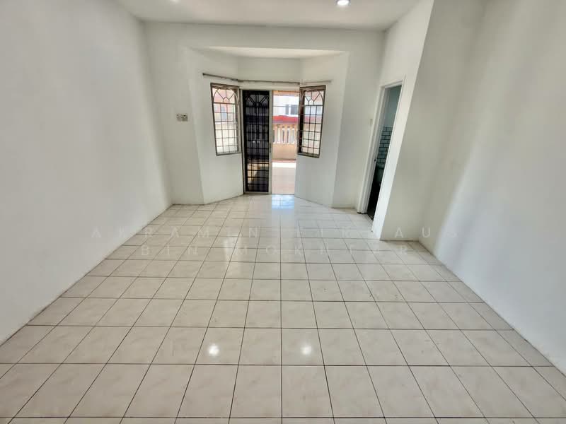 Rumah Teres 2-Tingkat untuk Dijual di Seri Kembangan (Selangor) - Akramin Firdaus Bin Mokhtar - PropertyGuru.com.my