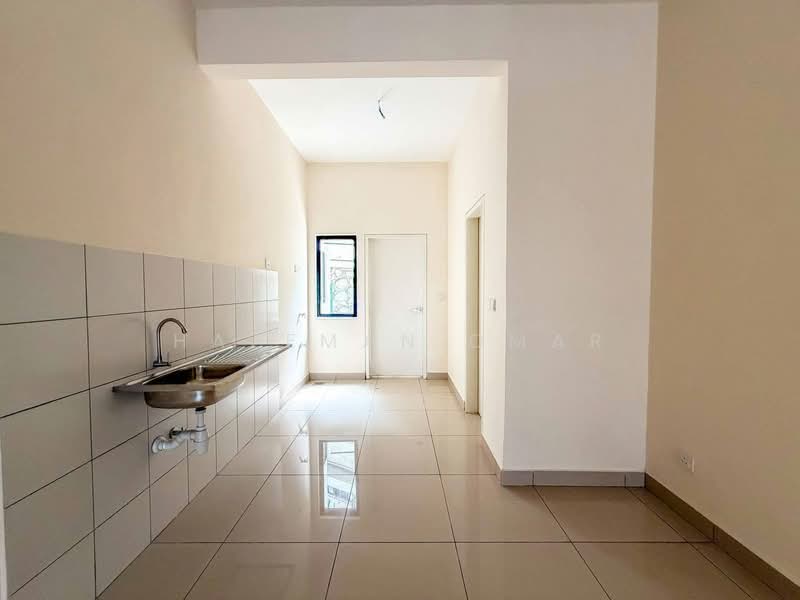 Rumah Teres 3 Tingkat untuk Dijual di Ampang (Selangor) - Hazeman Omar - Kitchen - PropertyGuru.com.my