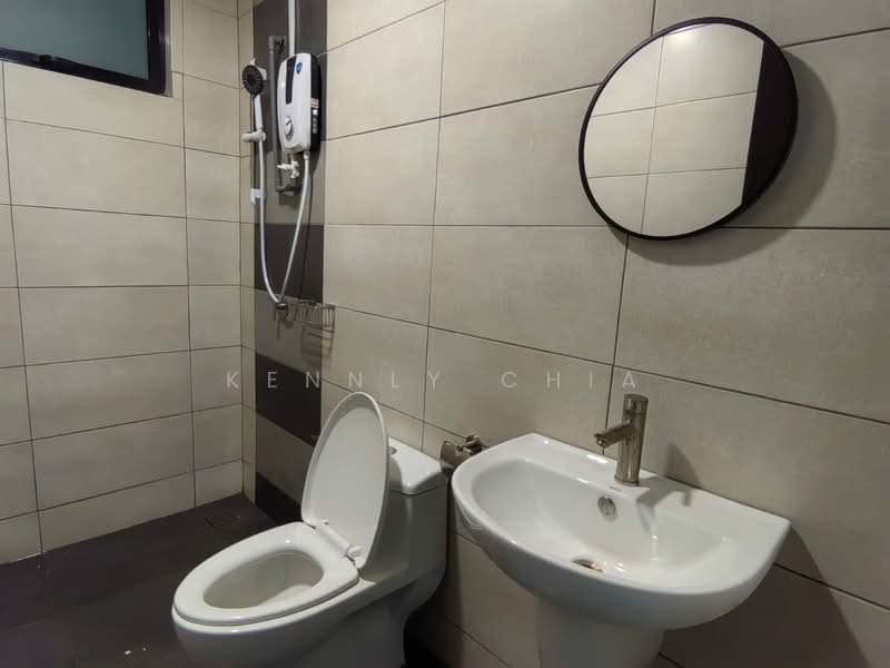 Service Residence for Rent at Molek Regency - Kennly Chia - Bathroom - PropertyGuru.com.my