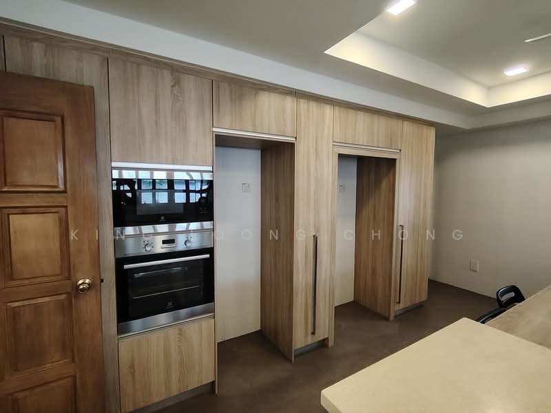 Rumah Banglo untuk Dijual di Taman Bukit Pantai (Bangsar) - King Loong Chong - PropertyGuru.com.my
