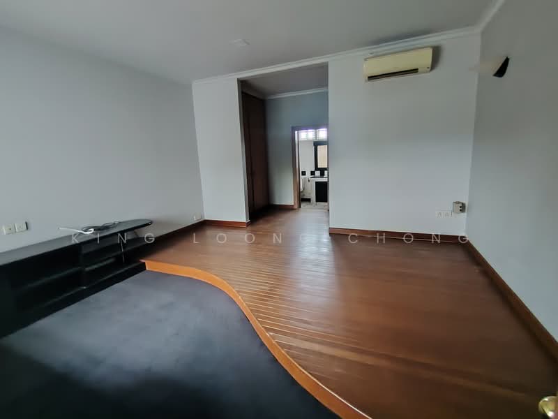 Rumah Banglo untuk Dijual di Taman Bukit Pantai (Bangsar) - King Loong Chong - Living Room - PropertyGuru.com.my