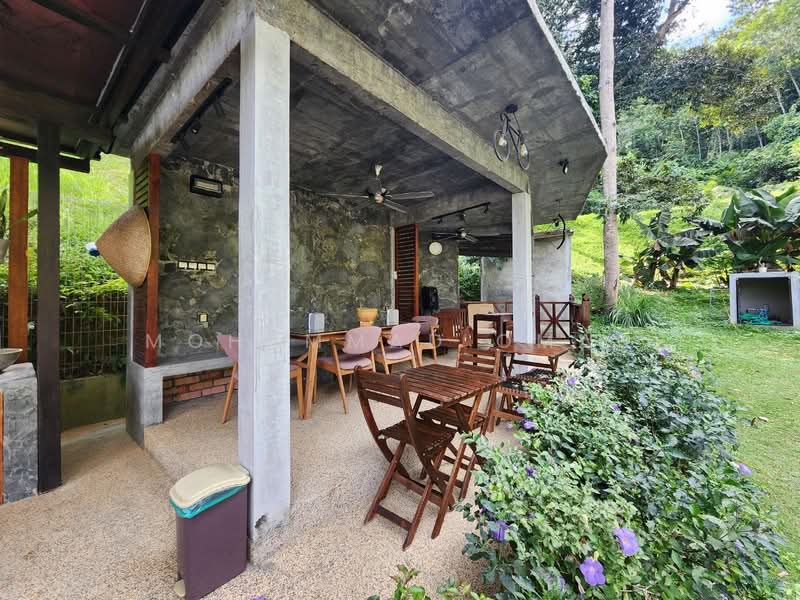 Hotel / Resort untuk Dijual di Kuala Klawang (Negeri Sembilan) - Mohammad Omar - PropertyGuru.com.my