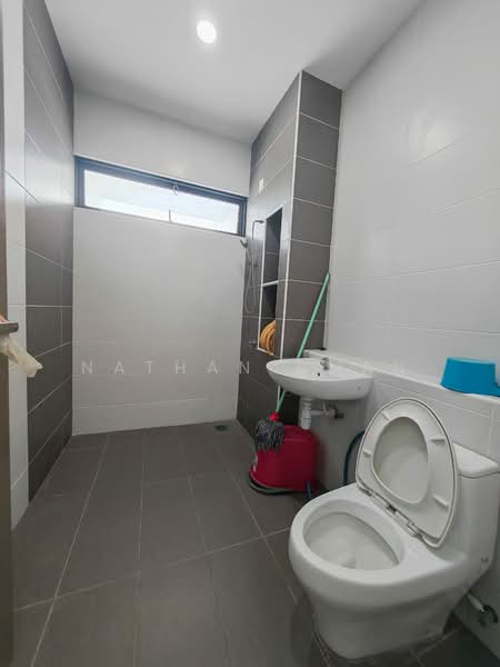 Rumah Kluster untuk Dijual di Taman Gemilang (Kulai) - Nathan Chan - PropertyGuru.com.my