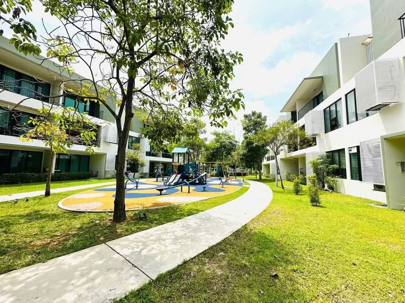Townhouse for Sale in Shah Alam (Selangor) - Liza Khalid - PropertyGuru.com.my