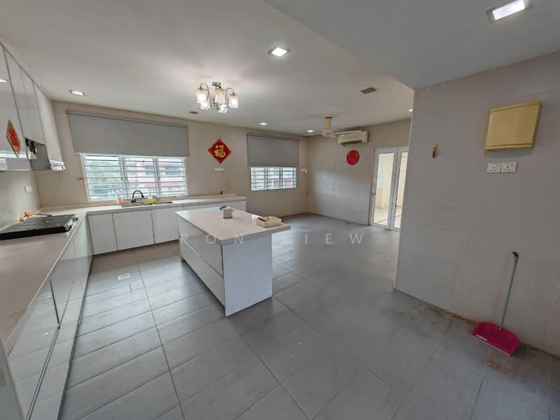 Rumah Berkembar untuk Dijual di Seri Kembangan (Selangor) - Ron Liew - Kitchen - PropertyGuru.com.my