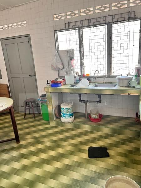 Rumah Teres 1 Tingkat untuk Dijual di Taman Eng Ann (Klang) - Daniel Kok - Kitchen - PropertyGuru.com.my