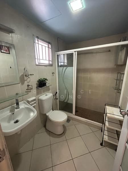 Kondominium untuk Dijual di Green Avenue Condominium - Clarence Chong - Bathroom - PropertyGuru.com.my