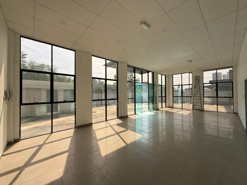 Kilang untuk Disewa di Bandar Seri Alam (Masai) - C.T Chong - Interior - PropertyGuru.com.my