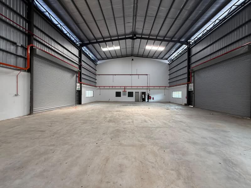 Kilang untuk Disewa di Bandar Seri Alam (Masai) - C.T Chong - Interior - PropertyGuru.com.my