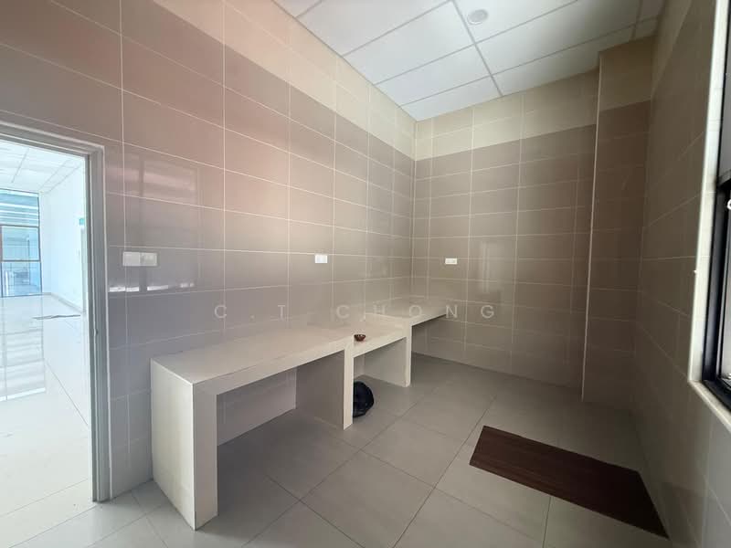 Kilang untuk Disewa di Bandar Seri Alam (Masai) - C.T Chong - Interior - PropertyGuru.com.my