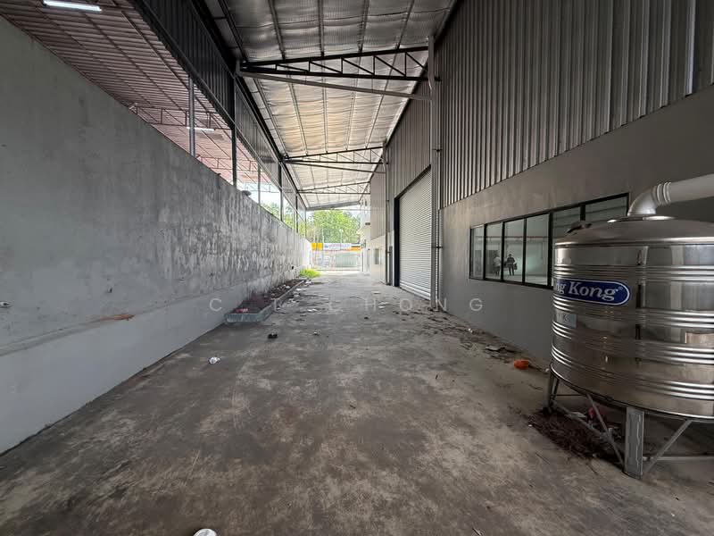 Kilang untuk Disewa di Bandar Seri Alam (Masai) - C.T Chong - Exterior - PropertyGuru.com.my