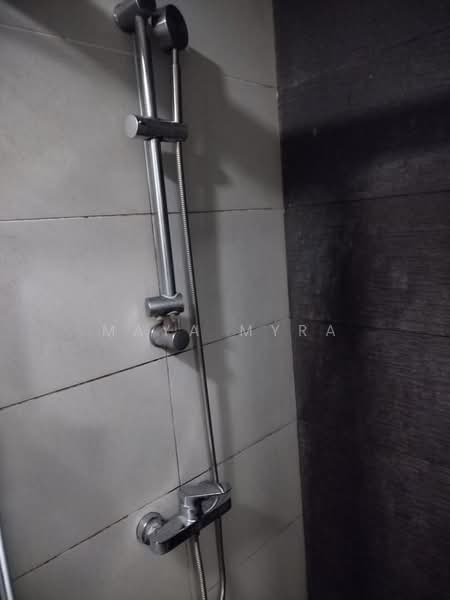 Servis Apartment untuk Disewa di 28 Boulevard - Maya Myra - Bathroom - PropertyGuru.com.my