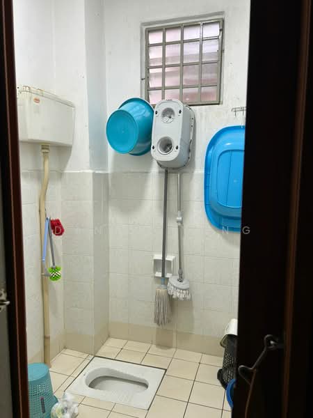 Rumah Teres 1 Tingkat untuk Dijual di Taman Pasir Putih (Pasir Gudang) - Daniel Yong - Bathroom - PropertyGuru.com.my