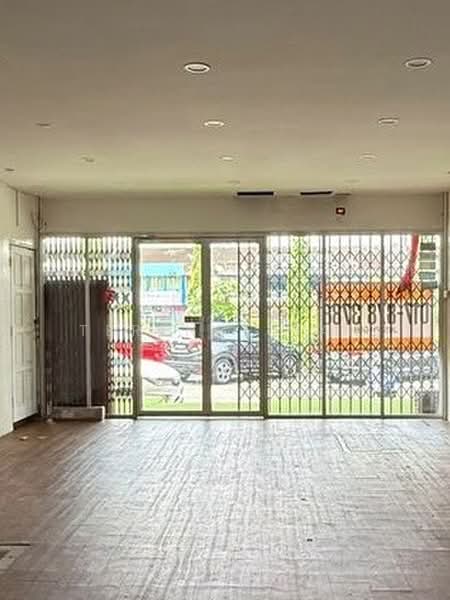 Shop for Rent in Taman Ungku Tun Aminah (Skudai) - Terence Tan - Exterior - PropertyGuru.com.my