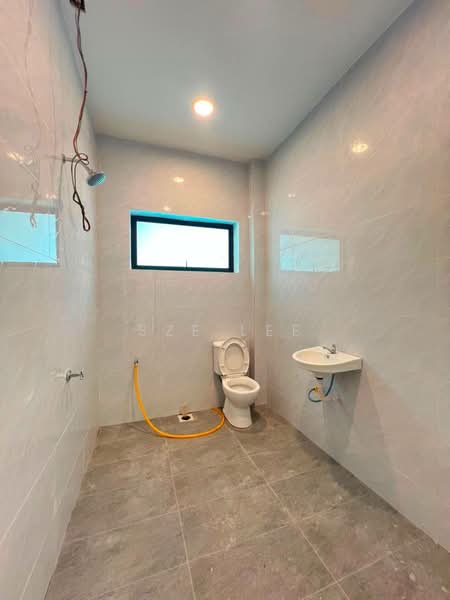 Semi-Detached House for Sale in Kampung Bahru (Johor Bahru) - Sze Lee - Bathroom - PropertyGuru.com.my