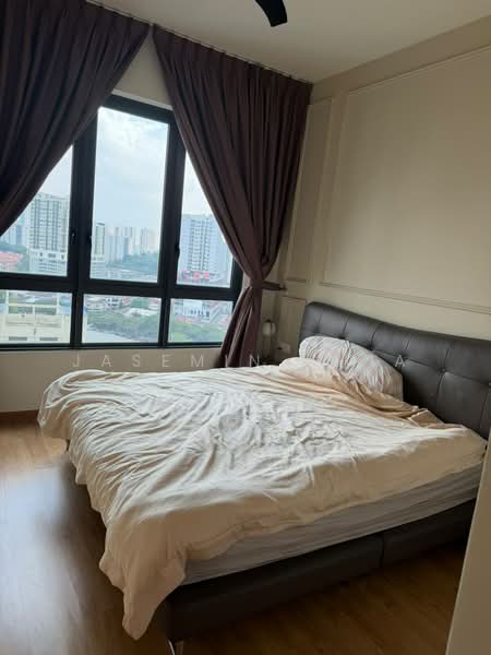 Servis Apartment untuk Dijual di East Parc @ Manjalara - Jasemin Chia - Bedroom - PropertyGuru.com.my